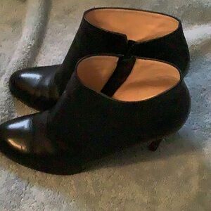 Elegant Black Ankle Boots